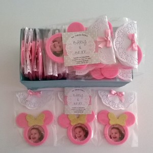 minnie-mouse-çerçeve-magnet-kece-bebek-sekeri 1